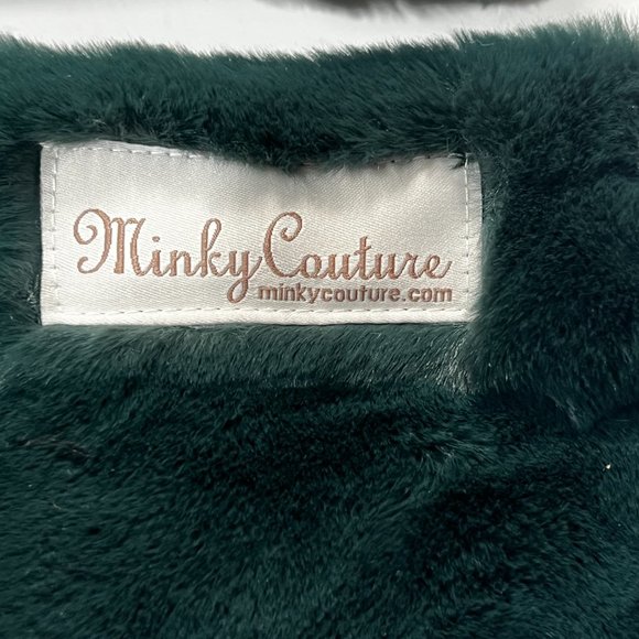 MC Minky Couture Designer Scarf Soft Cozy Green 5 x 70 - Picture 2 of 4